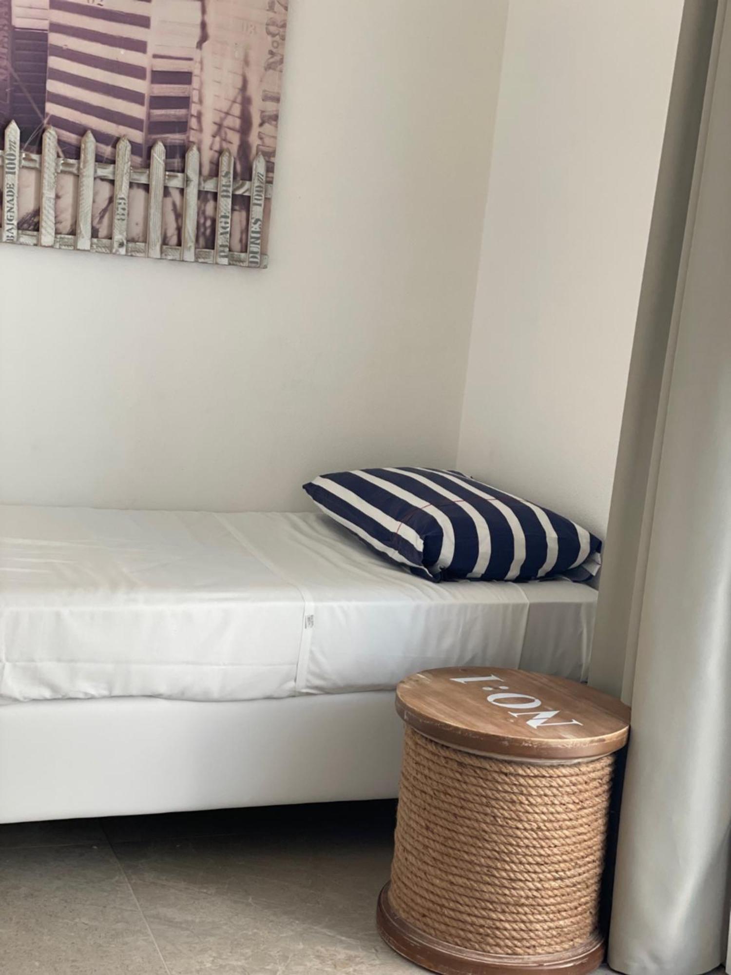 Villa Le Agavi Luxory Beach Surfhouse Bellaria-Igea Marina Zimmer foto